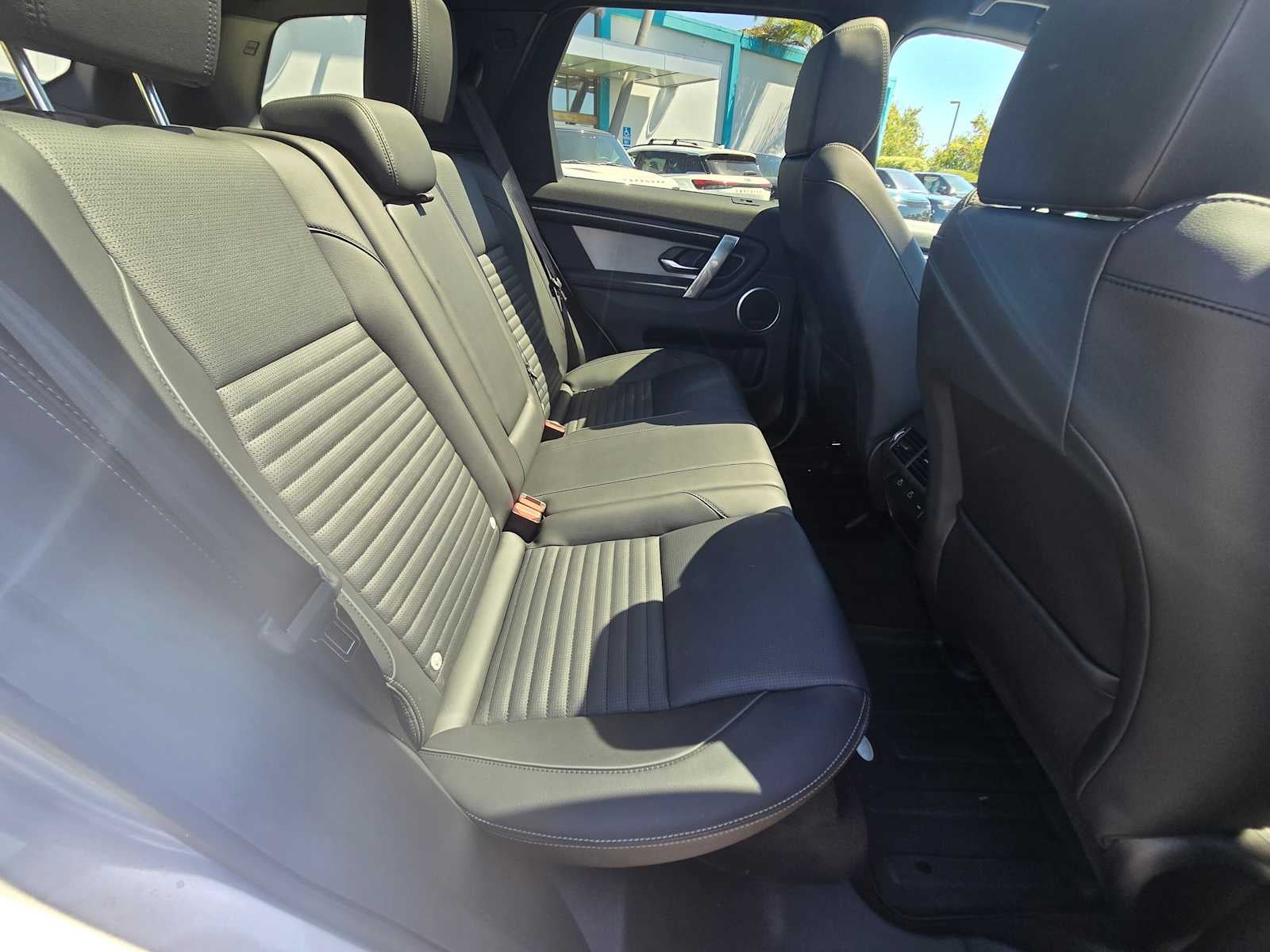 2025 Land Rover Discovery Sport Dynamic SE