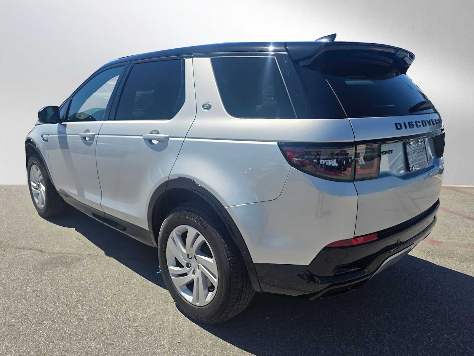 2025 Land Rover Discovery Sport Dynamic SE