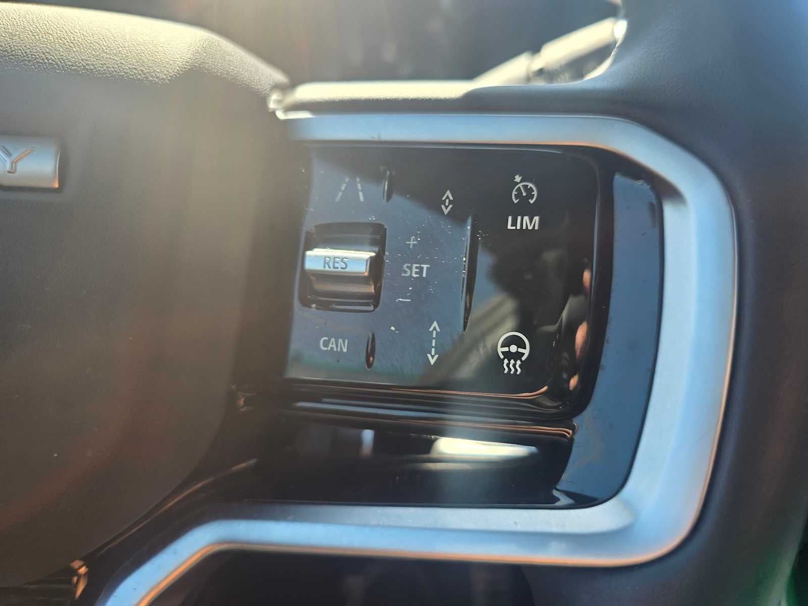 2025 Land Rover Discovery Sport Dynamic SE