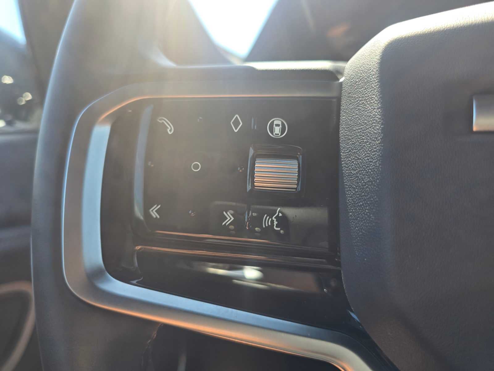 2025 Land Rover Discovery Sport Dynamic SE