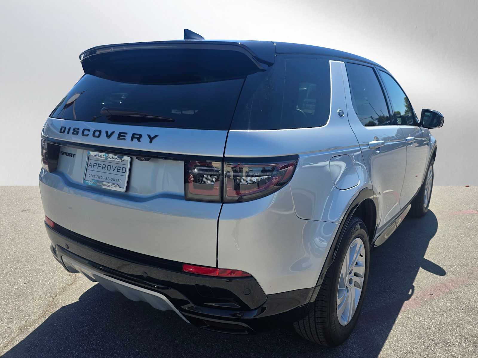 2025 Land Rover Discovery Sport Dynamic SE