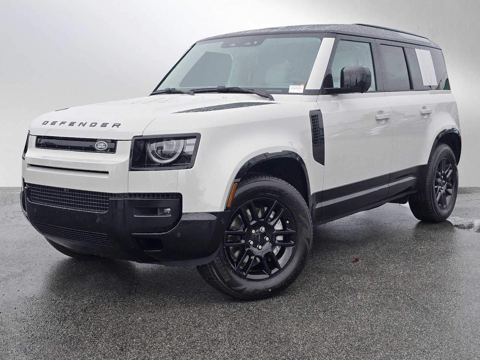 2026 Land Rover Defender X-Dynamic SE 110 P400