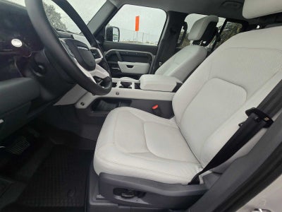 2026 Land Rover Defender X-Dynamic SE 110 P400