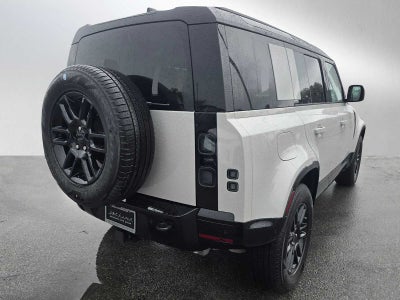 2026 Land Rover Defender X-Dynamic SE 110 P400
