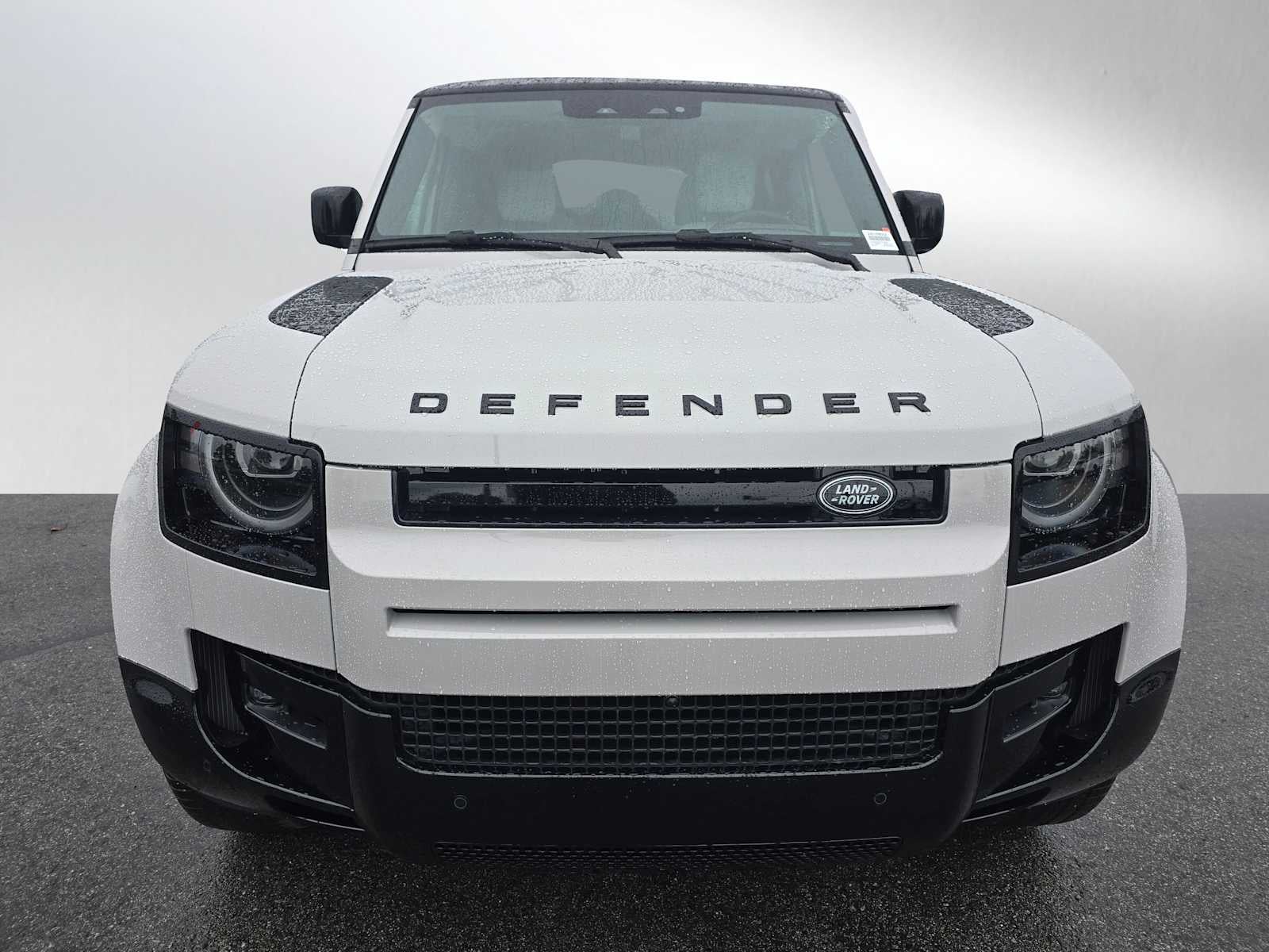 2026 Land Rover Defender X-Dynamic SE 110 P400