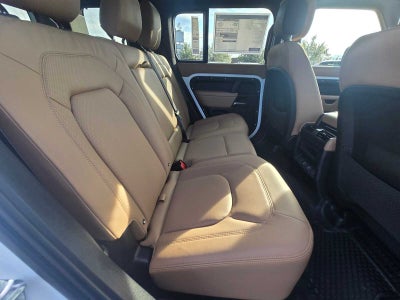 2026 Land Rover Defender X-Dynamic SE 110 P400