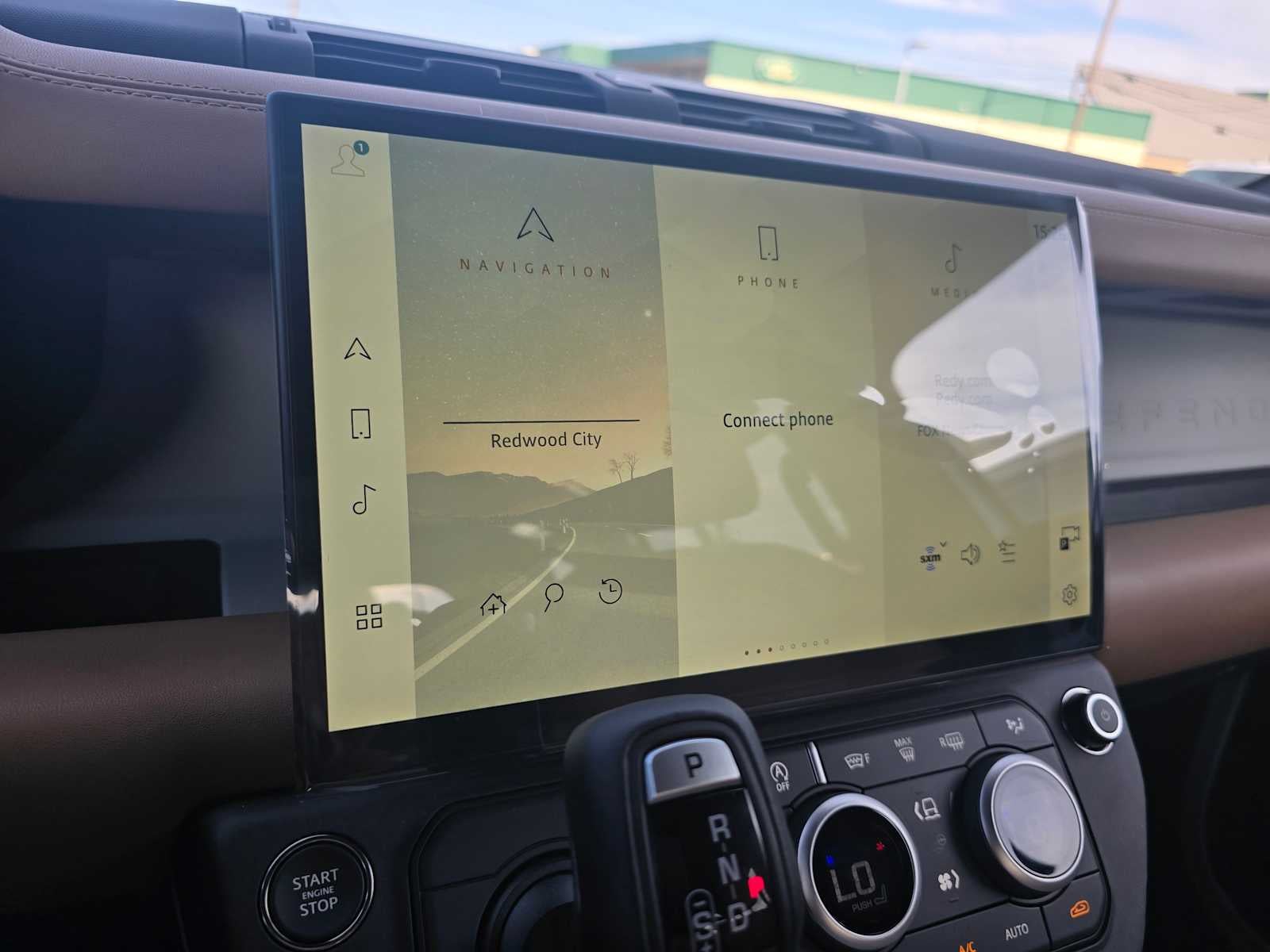 2026 Land Rover Defender X-Dynamic SE 110 P400