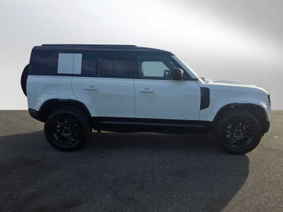 2026 Land Rover Defender X-Dynamic SE 110 P400