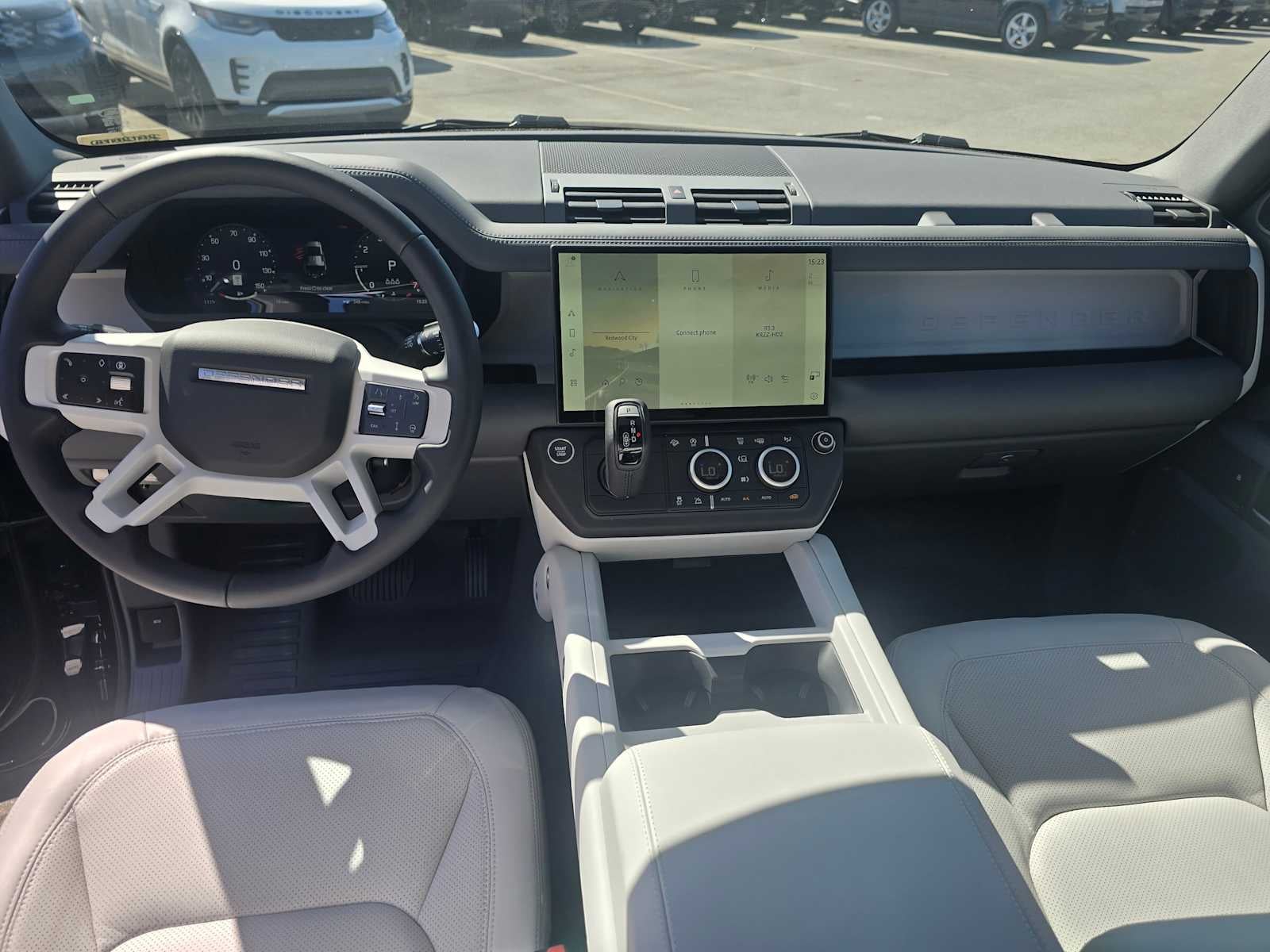 2026 Land Rover Defender X-Dynamic SE 110 P400