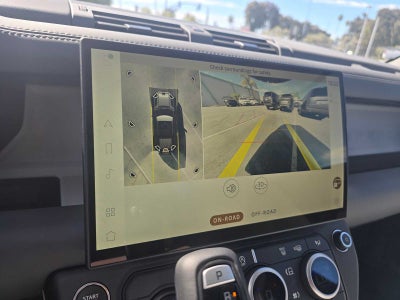 2026 Land Rover Defender X-Dynamic SE 110 P400