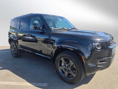 2026 Land Rover Defender X-Dynamic SE 110 P400