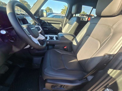 2026 Land Rover Defender X-Dynamic SE 110 P400