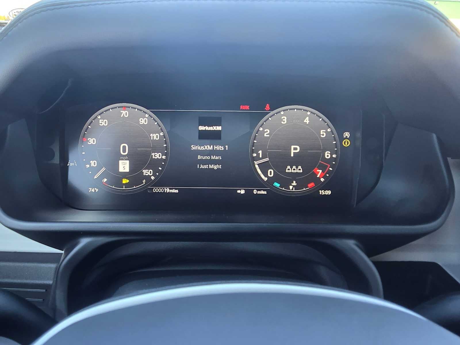 2026 Land Rover Defender X-Dynamic SE 110 P400