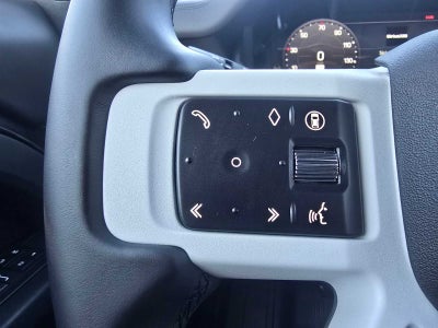 2026 Land Rover Defender X-Dynamic SE 110 P400