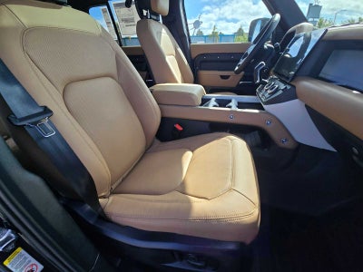 2026 Land Rover Defender X-Dynamic SE 110 P400