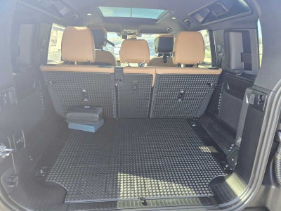 2026 Land Rover Defender X-Dynamic SE 110 P400