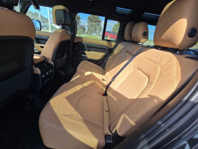 2026 Land Rover Defender X-Dynamic SE 110 P400