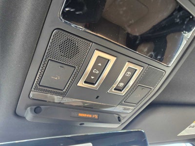 2026 Land Rover Defender X-Dynamic SE 110 P400