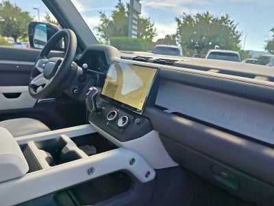 2026 Land Rover Defender X-Dynamic SE 110 P400