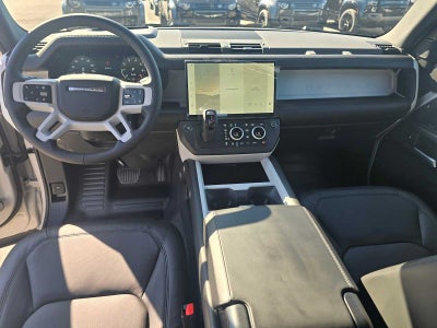 2026 Land Rover Defender X-Dynamic SE 110 P400