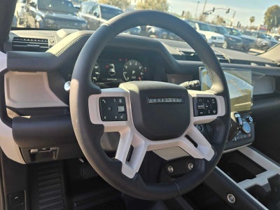 2026 Land Rover Defender X-Dynamic SE 110 P400