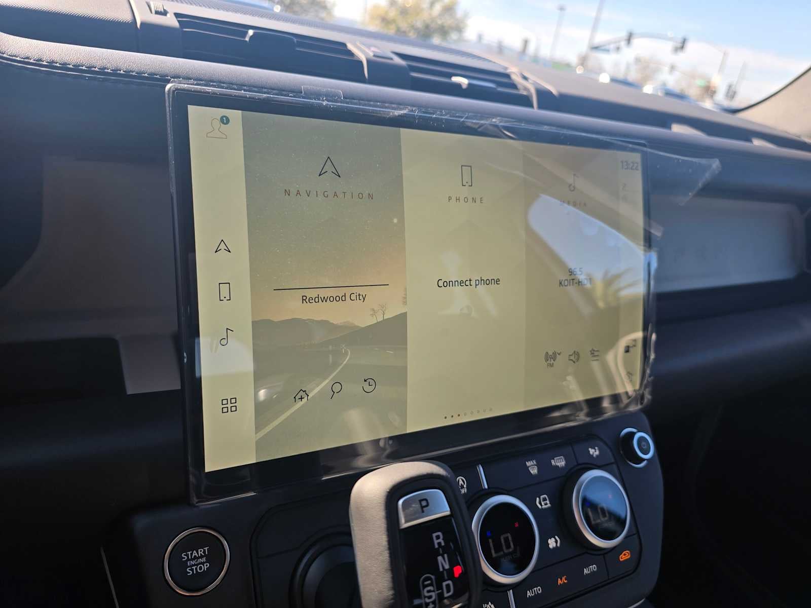 2026 Land Rover Defender X-Dynamic SE 110 P400