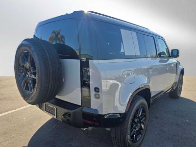 2026 Land Rover Defender X-Dynamic SE 110 P400