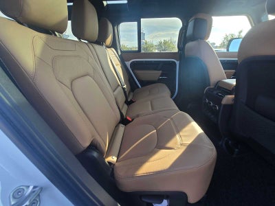 2026 Land Rover Defender X-Dynamic SE 110 P400