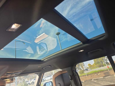 2026 Land Rover Defender X-Dynamic SE 110 P400