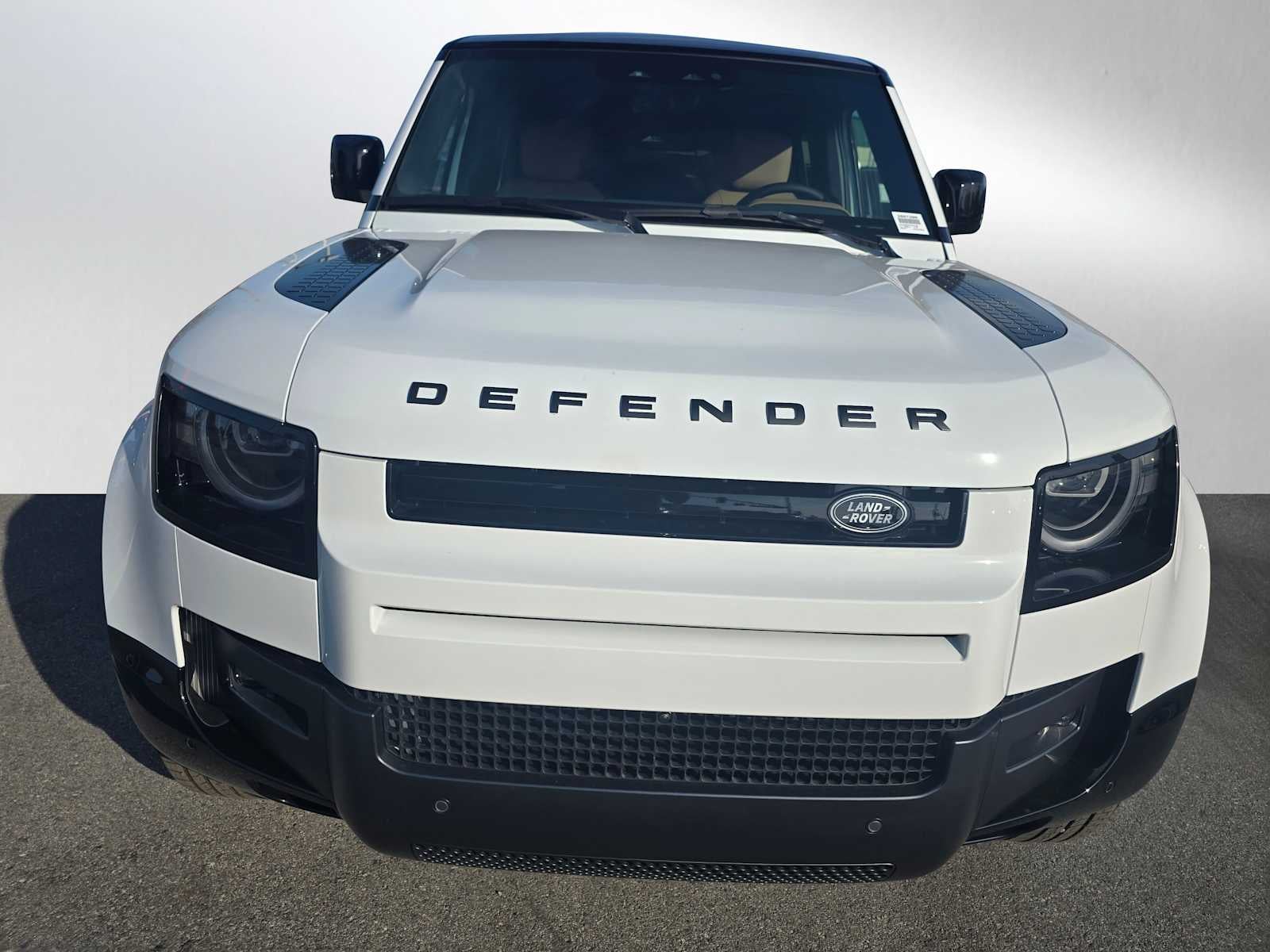 2026 Land Rover Defender X-Dynamic SE 110 P400
