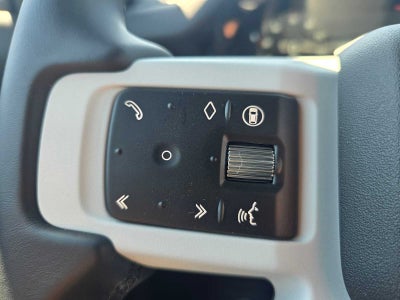 2026 Land Rover Defender X-Dynamic SE 110 P400