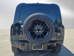 2026 Land Rover Defender X-Dynamic SE 110 P400