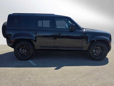 2026 Land Rover Defender X-Dynamic SE 110 P400