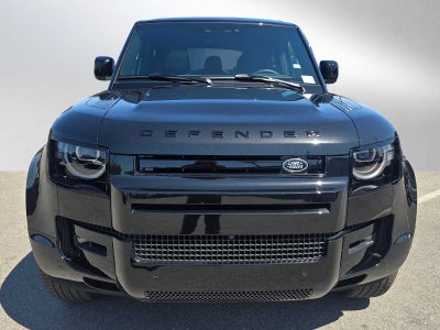 2026 Land Rover Defender X-Dynamic SE 110 P400