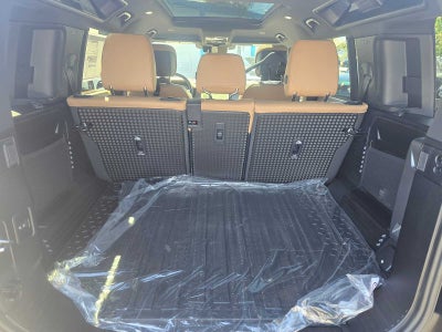 2026 Land Rover Defender X-Dynamic SE 110 P500