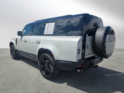 2026 Land Rover Defender X-Dynamic SE 130 P400