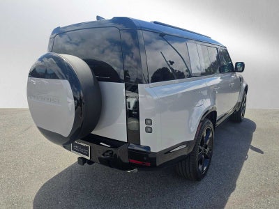 2026 Land Rover Defender X-Dynamic SE 130 P400
