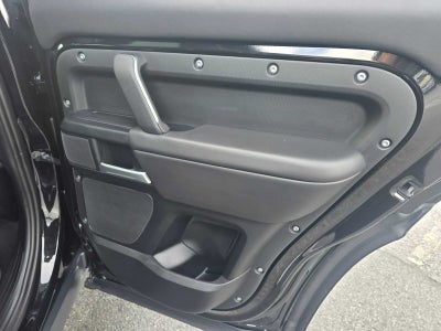2026 Land Rover Defender S 110 P300