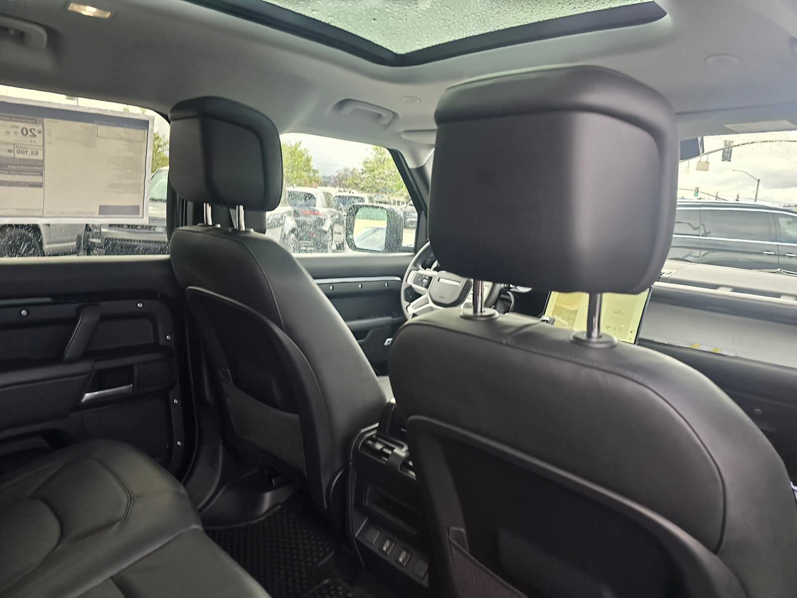 2026 Land Rover Defender S 110 P300