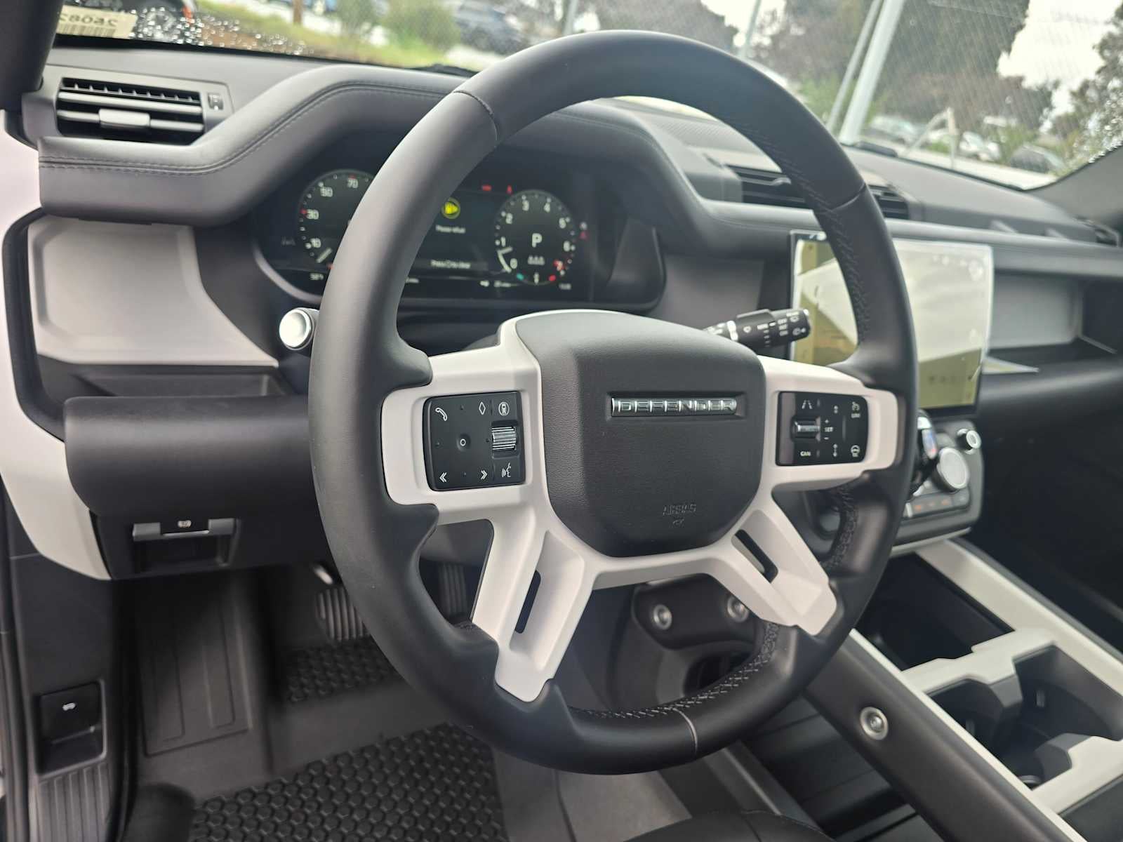 2026 Land Rover Defender S 110 P300