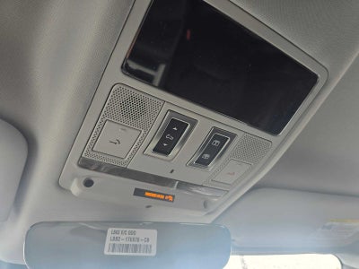 2026 Land Rover Defender S 110 P300