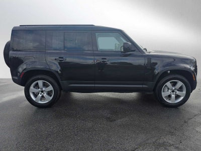 2026 Land Rover Defender S 110 P300