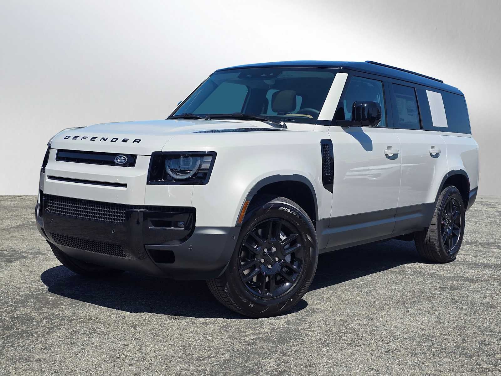 2026 Land Rover Defender S 130 P300