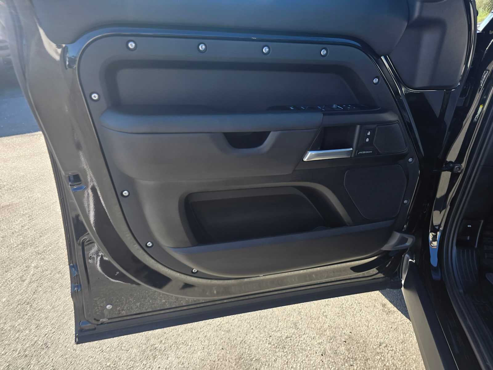 2026 Land Rover Defender S 130 P300