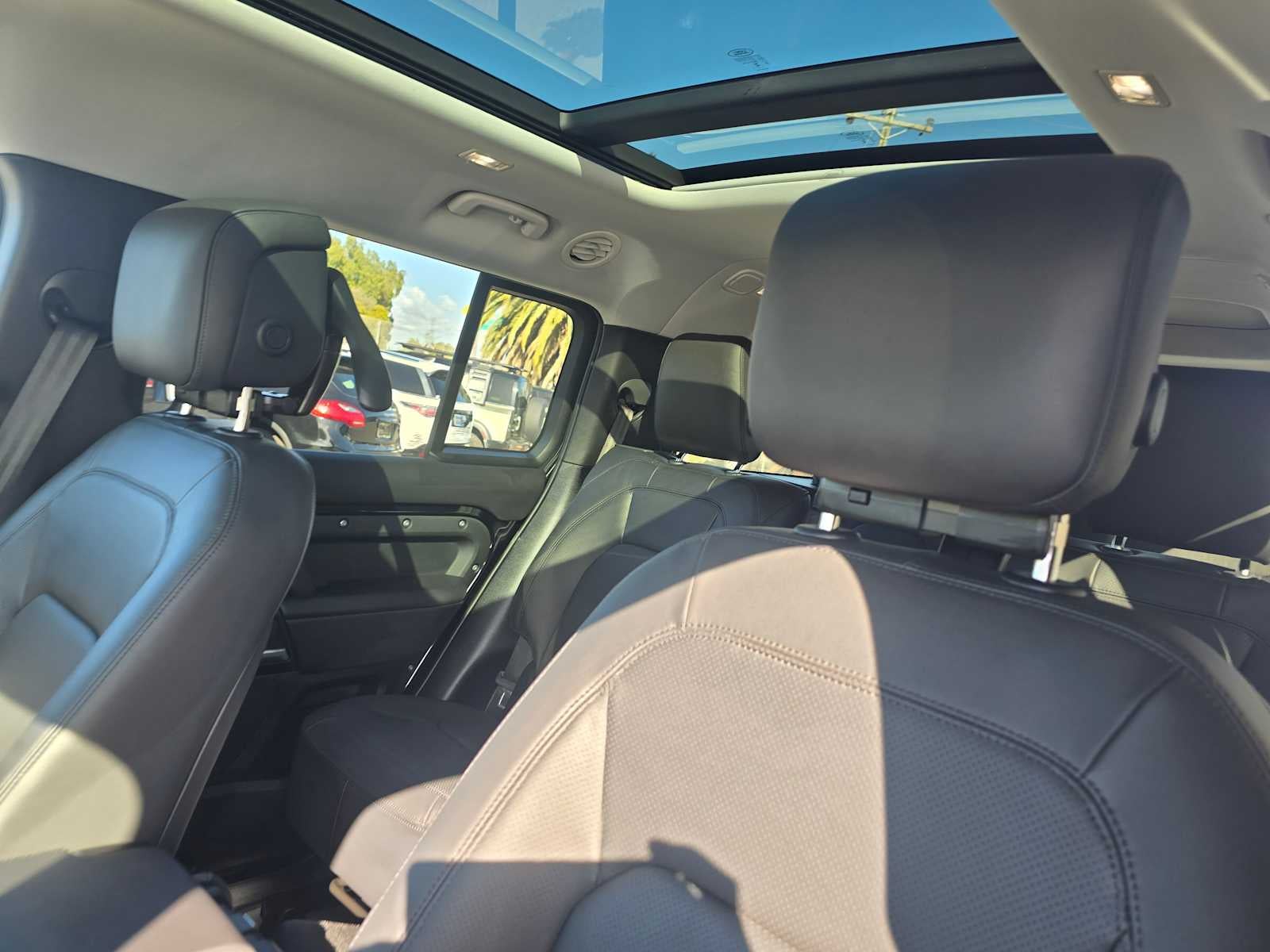 2026 Land Rover Defender S 130 P300