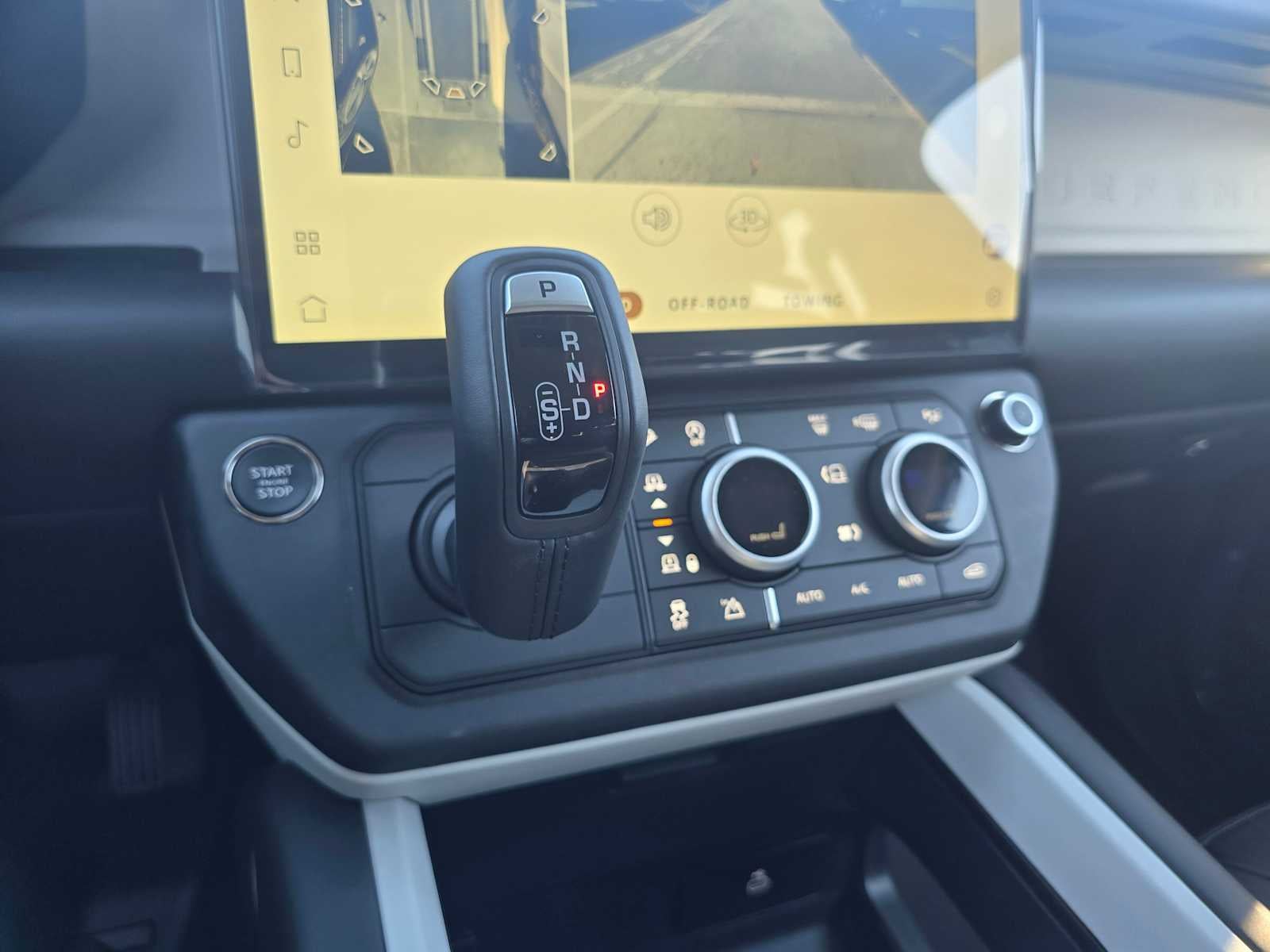 2026 Land Rover Defender S 130 P300