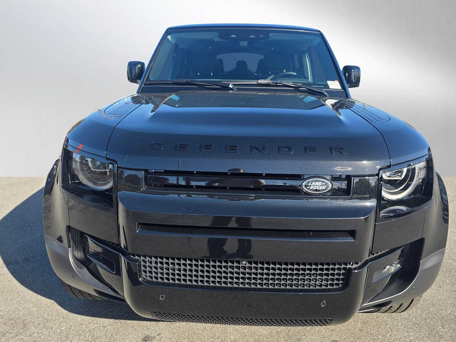 2026 Land Rover Defender S 130 P300