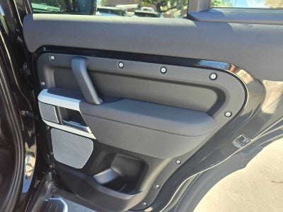 2023 Land Rover Defender SE 130 AWD