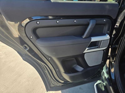 2023 Land Rover Defender SE 130 AWD