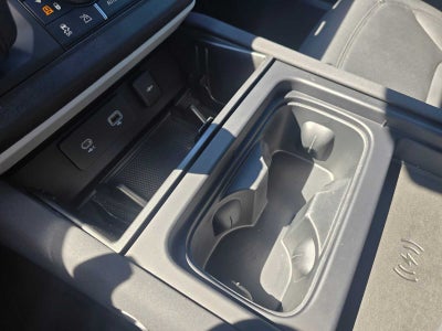 2023 Land Rover Defender SE 130 AWD